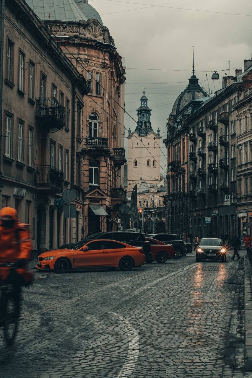 DREAM Hostel Львів: Бронюй дешевше напряму